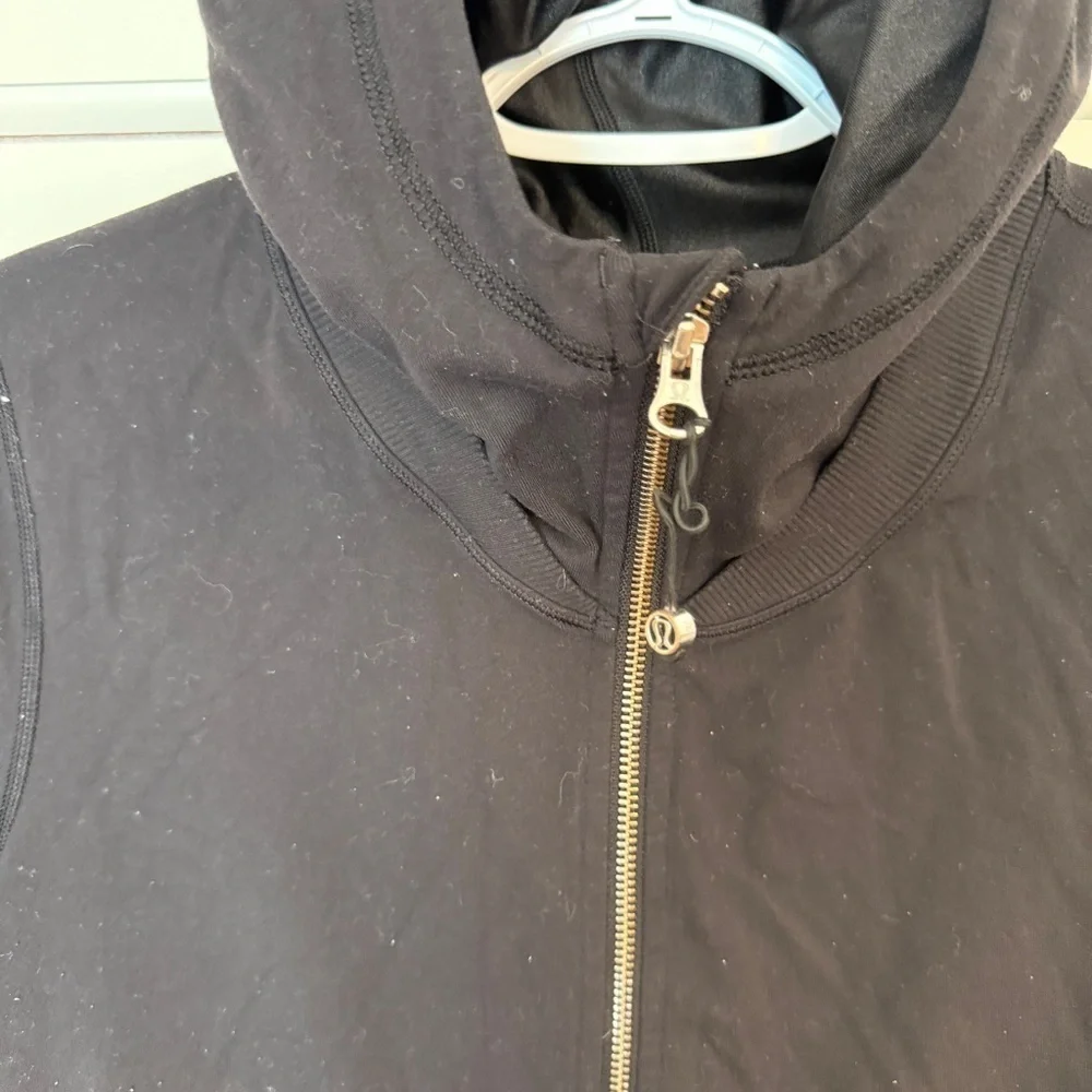 Lululemon Press Pause Jacket Black 45664